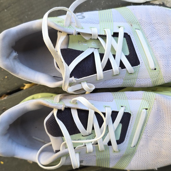 On Running Women's Sneakers - White and Light Green - Picture 9 of 13